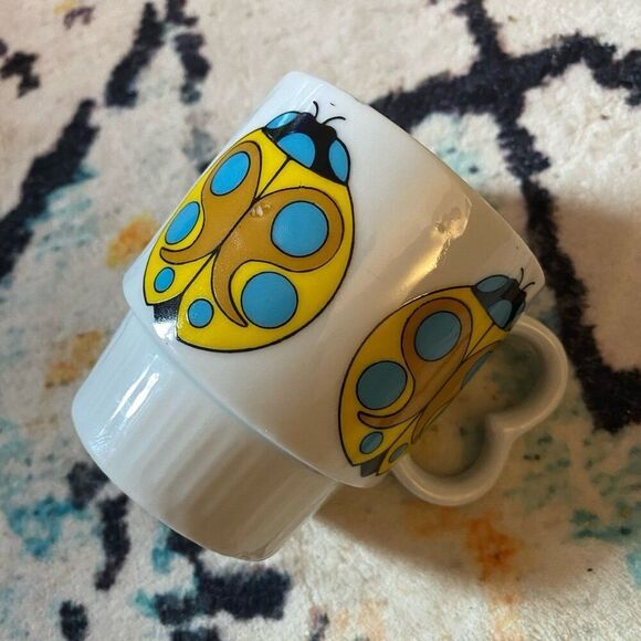 Vintage 1970s Stackable Mug RARE yellow ladybug Japan 60s MCM vtg groovy mugs - Picture 3 of 8